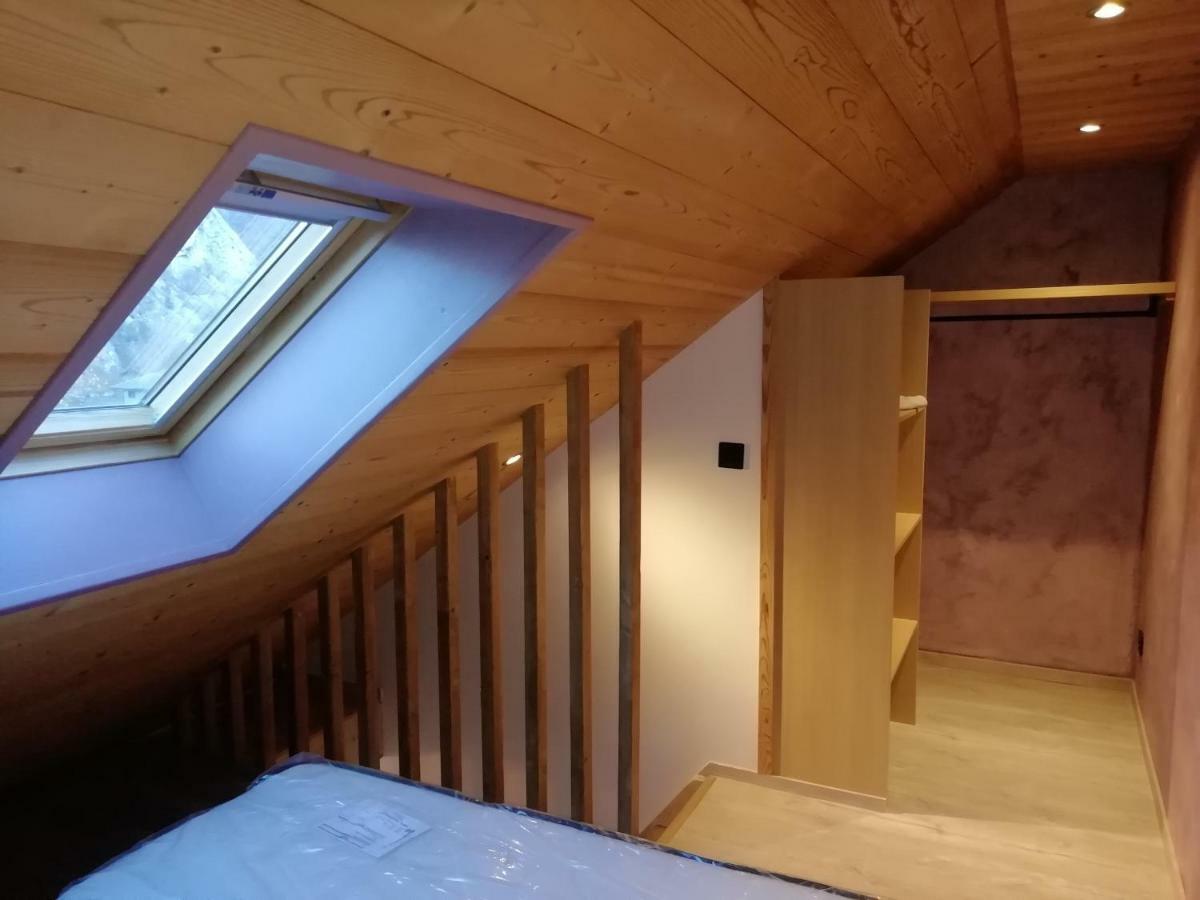 Studio En Duplex Renove Thones Exterior photo
